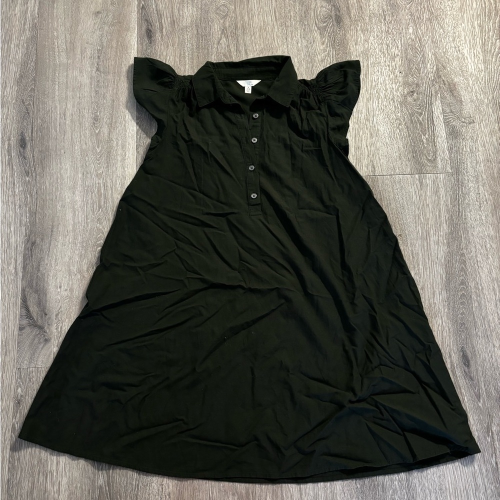 Green Button dress! Super cute on!